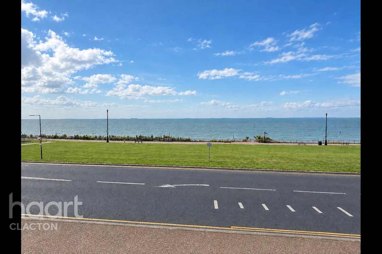 Nelson Road, Clacton-On-Sea, CO15, photo 2
