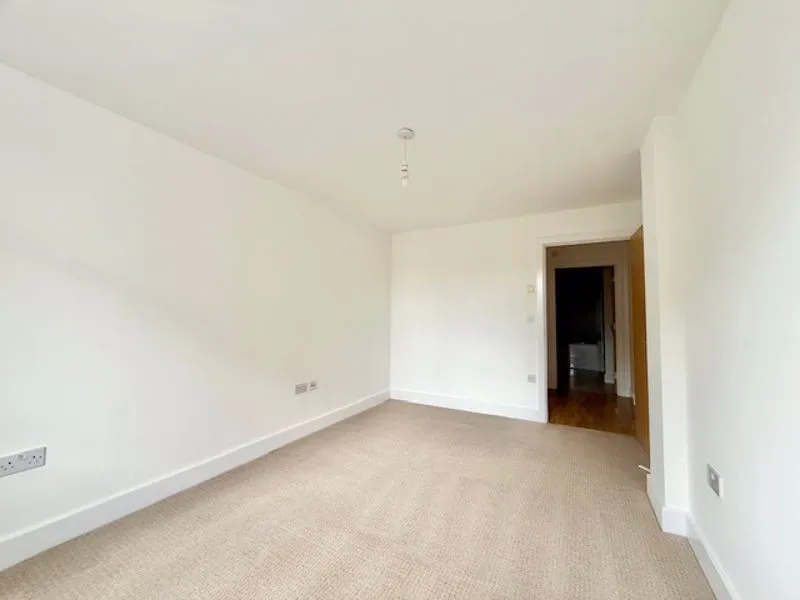 Long Lane, London SE1 4PB, photo 6