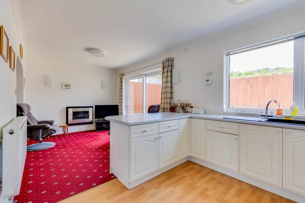Brooklyn Close, Cardiff, CF14, photo 10