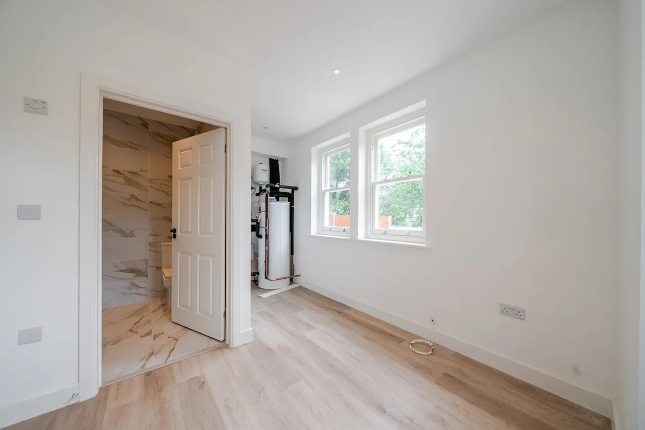 Mount Nod Close, London, SE18, photo 18