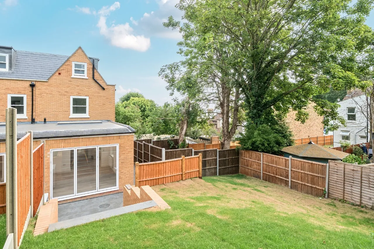 Mount Nod Close, London, SE18, photo 6