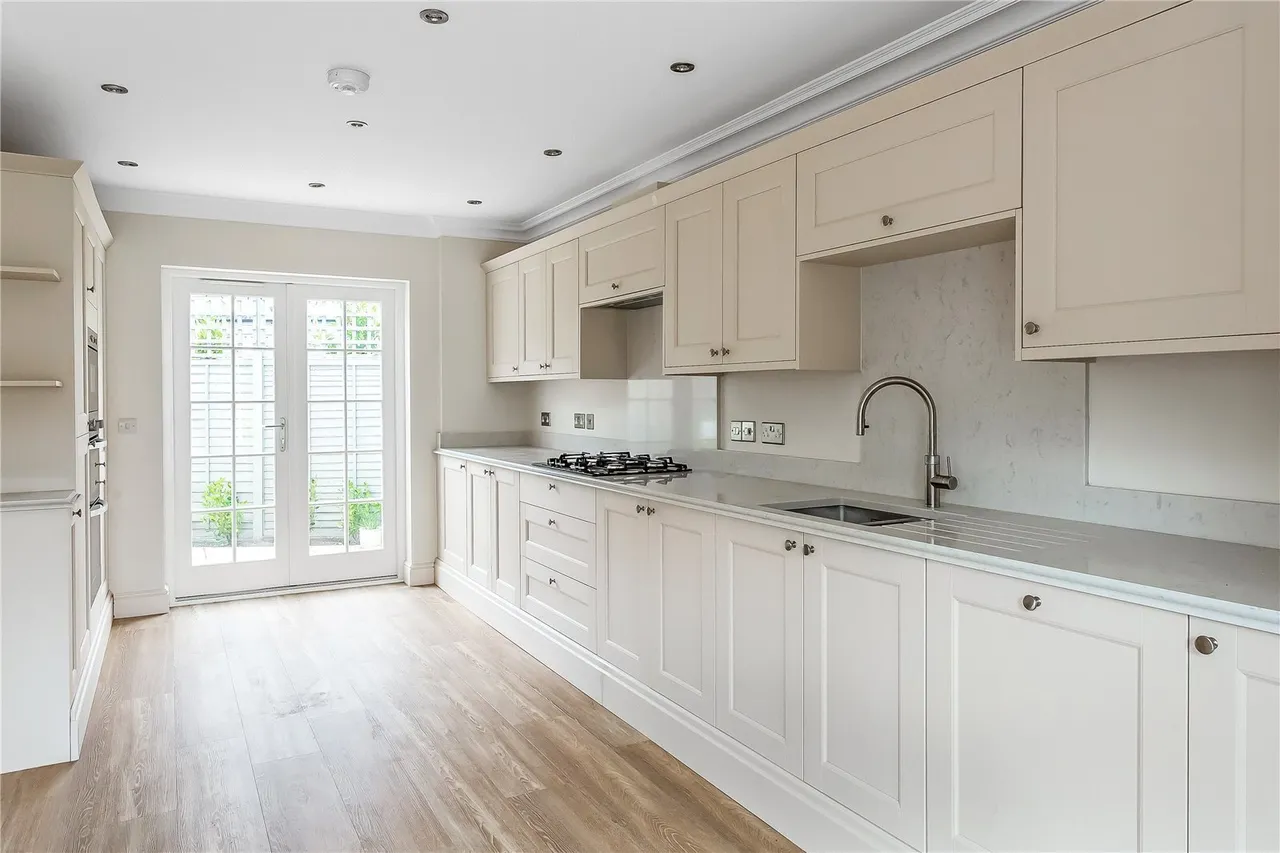 Brownlow Road, Redhill, RH1, photo 6