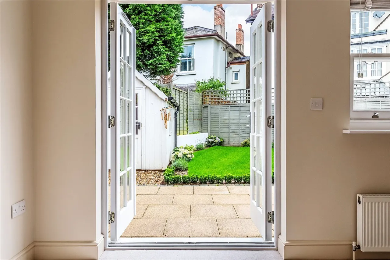 Brownlow Road, Redhill, RH1, photo 9