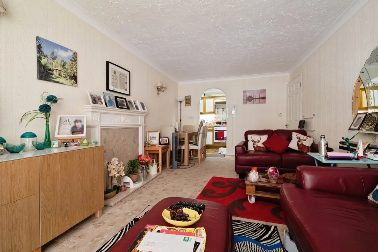 Brancaster Road, Ilford, IG2, photo 4