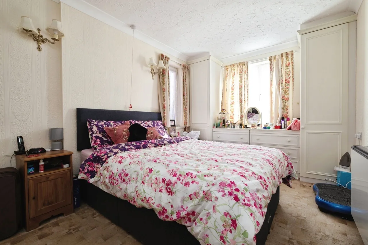 Brancaster Road, Ilford, IG2, photo 10