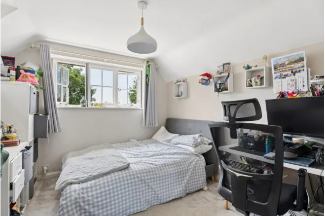 Green End Road, High Wycombe, HP14, photo 20