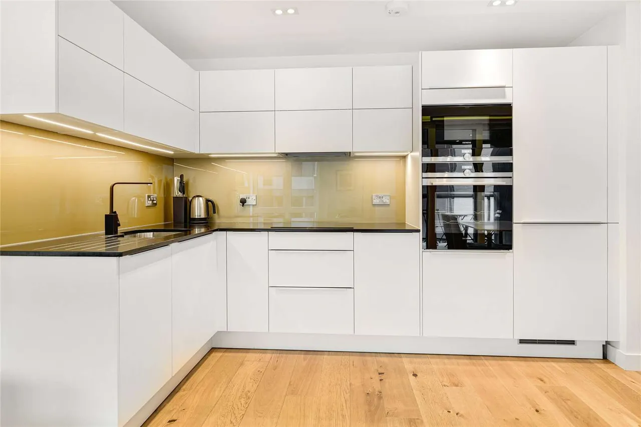 Elizabeth Court, Westminster, SW1P, photo 5