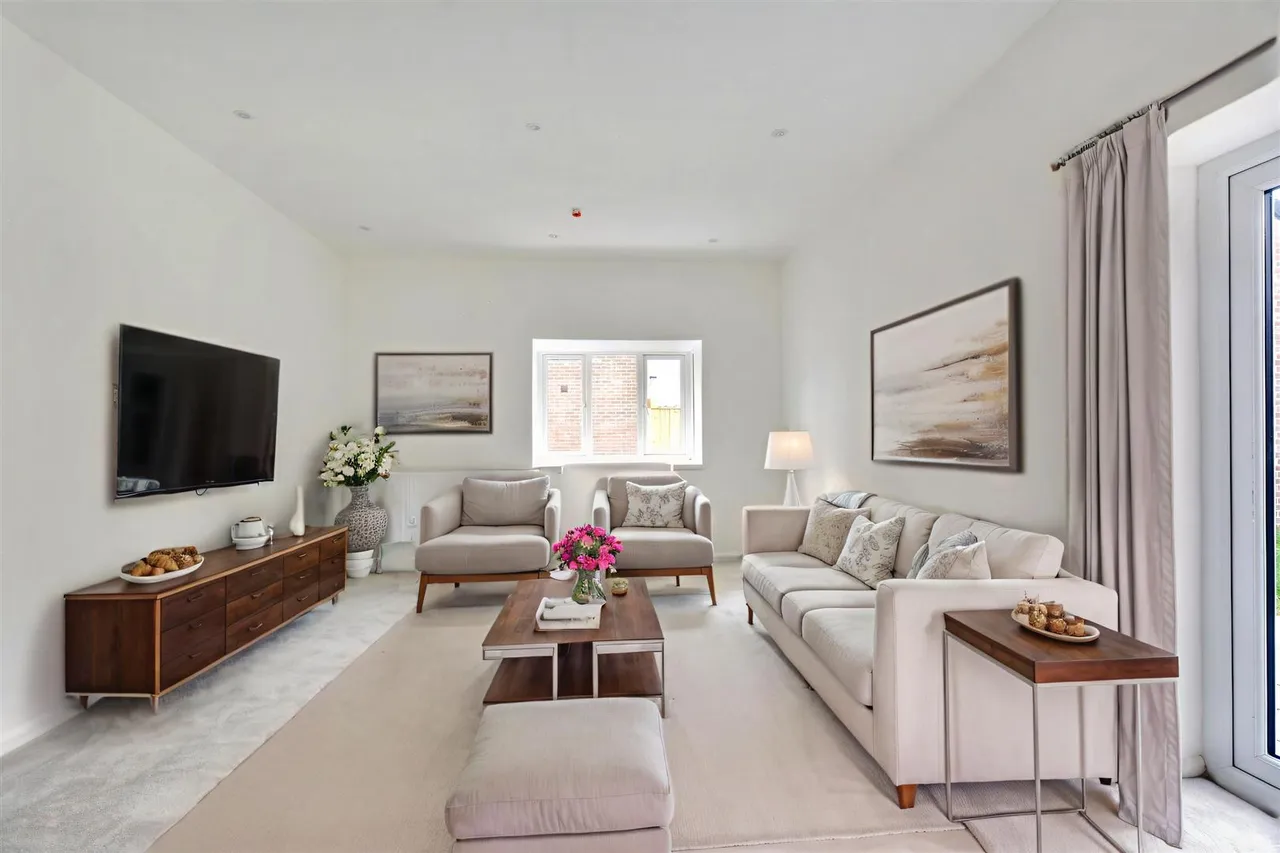 Scotgrave Farm, Gedling, NG4, photo 10