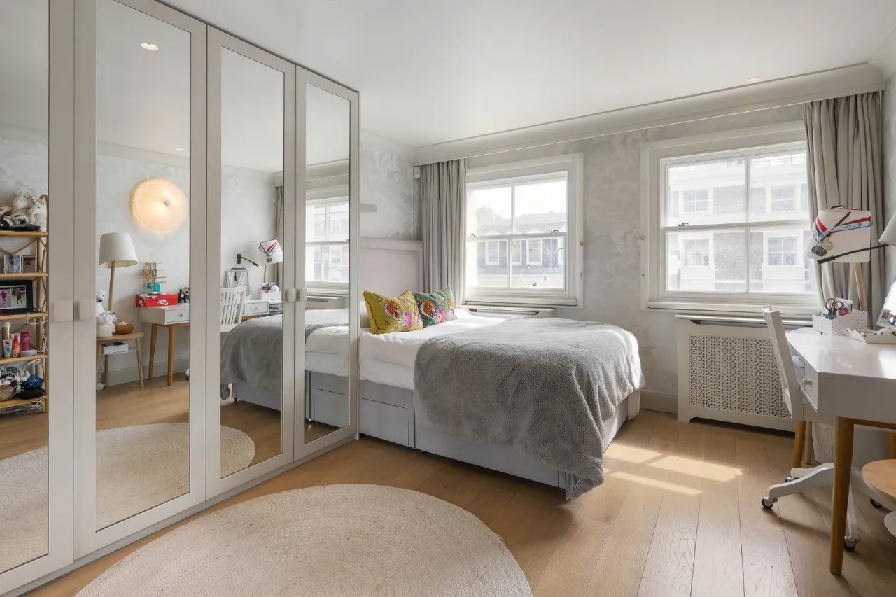 Ladbroke Gardens, Notting Hill, W11 2PT, photo 6