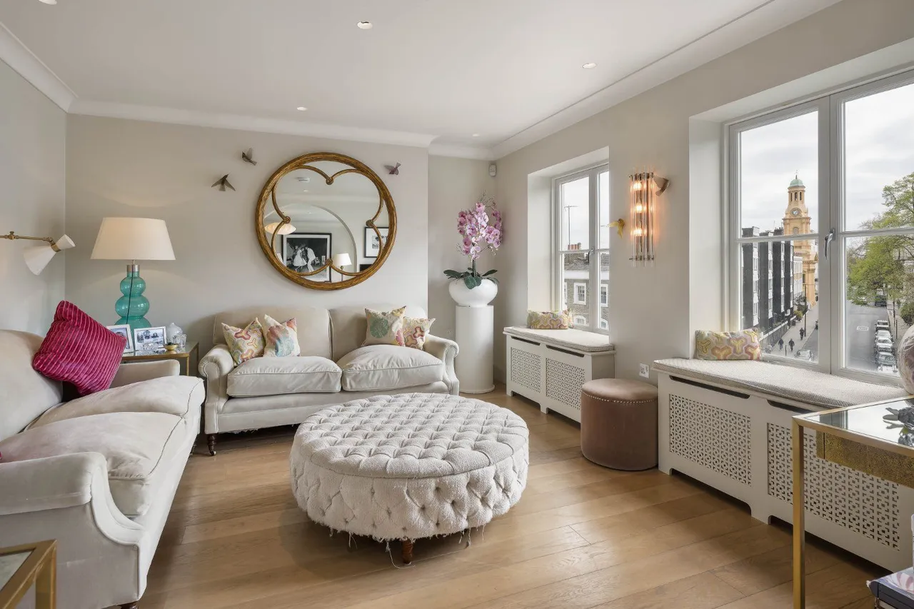 4 bed flat for sale — Ladbroke Gardens, Notting Hill, W11 2PT