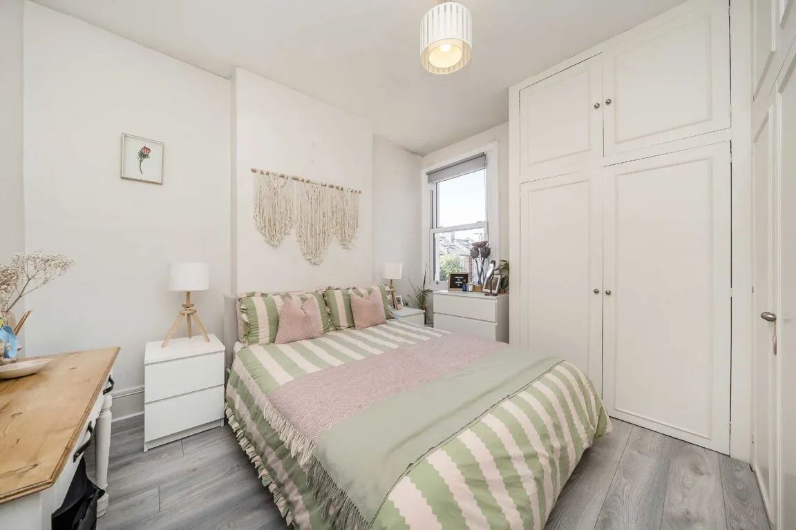 Tranmere Road, SW18, photo 8
