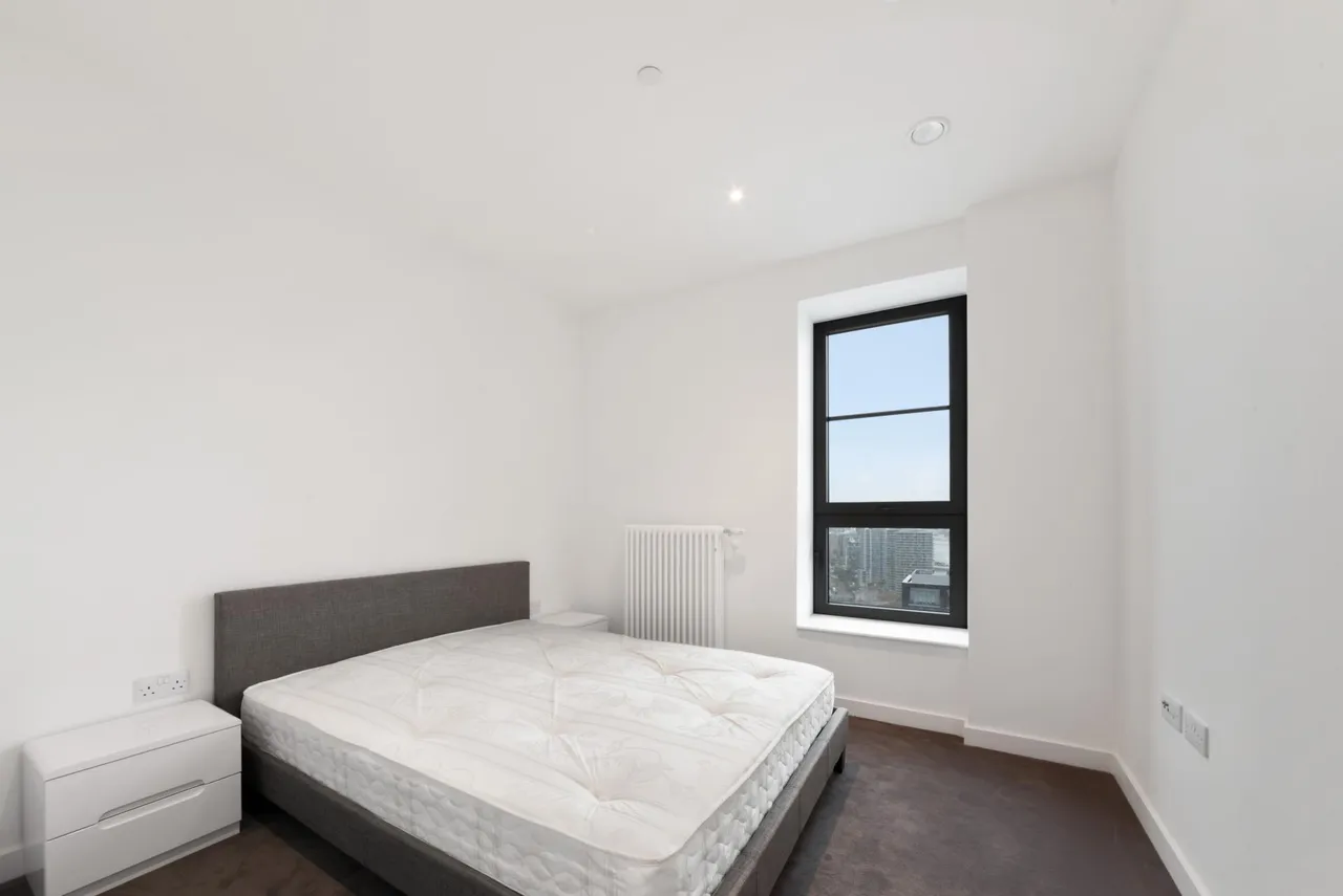 Douglass Tower, Goodluck Hope, E14, photo 4