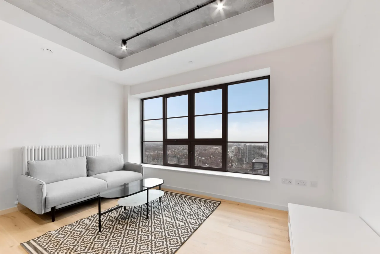 Douglass Tower, Goodluck Hope, E14, photo 3