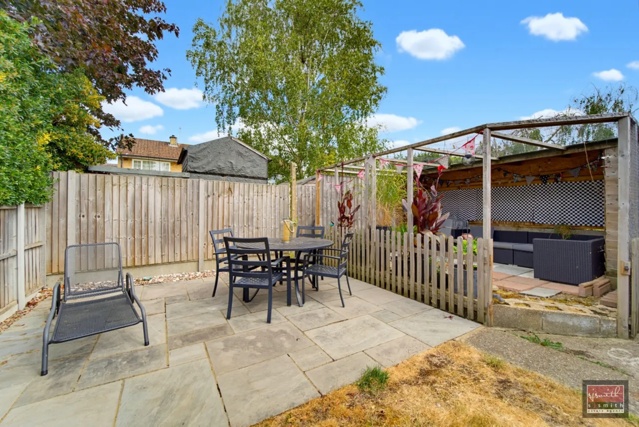 Brightside Avenue, Staines-Upon-Thames, TW18, photo 15