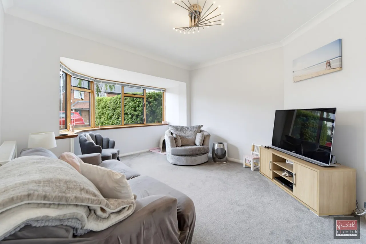 Brightside Avenue, Staines-Upon-Thames, TW18, photo 4