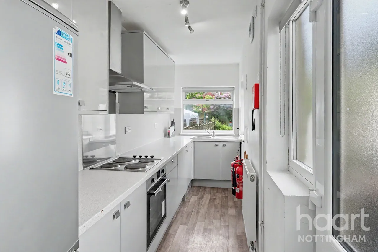 Lower Regent Street, Beeston, NG9, photo 3