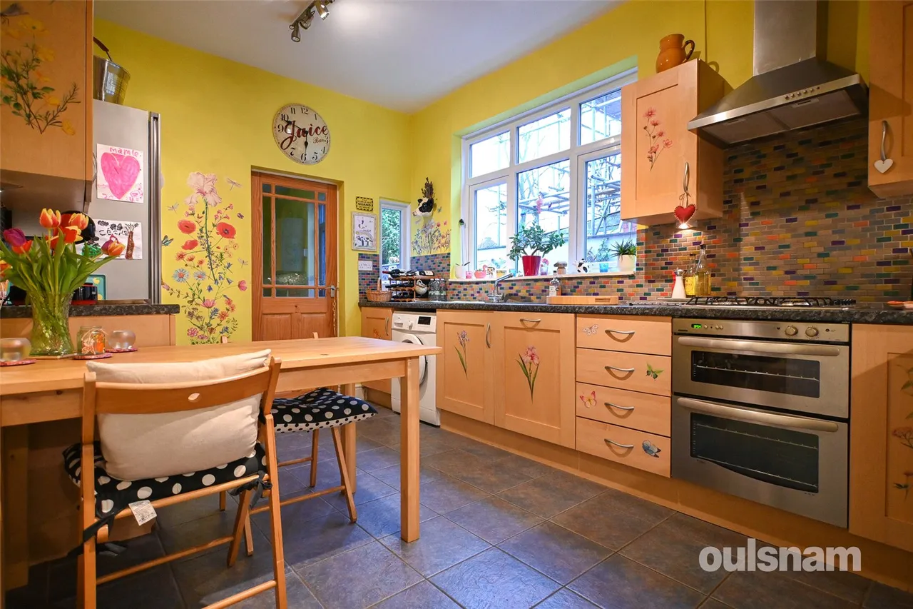 Pargeter Road, Bearwood, West Midlands, B67 5HY, photo 12