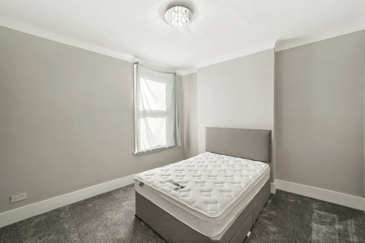Cathles Road, Clapham South, SW12, photo 6