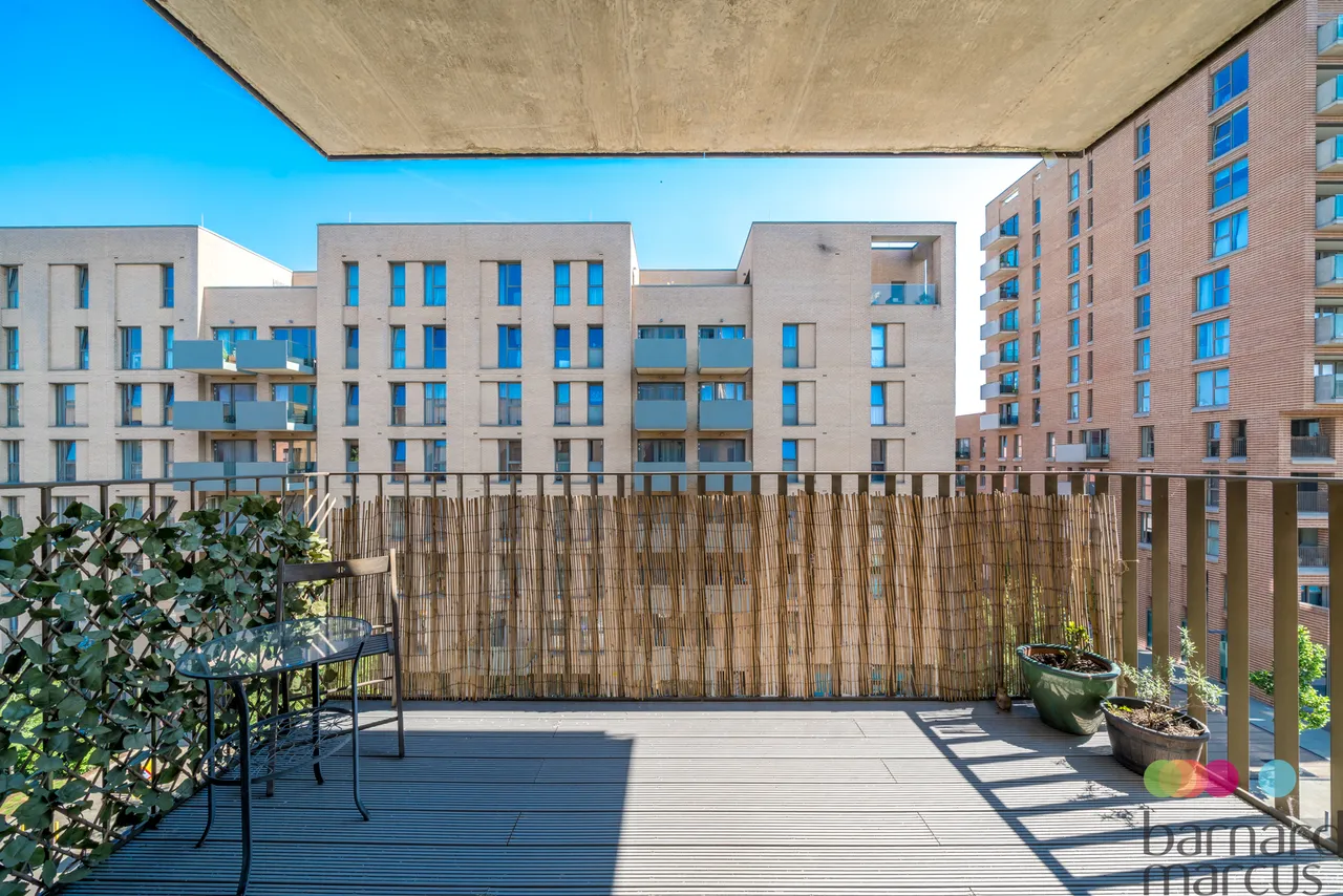 Perryfield Way, London, NW9, photo 11