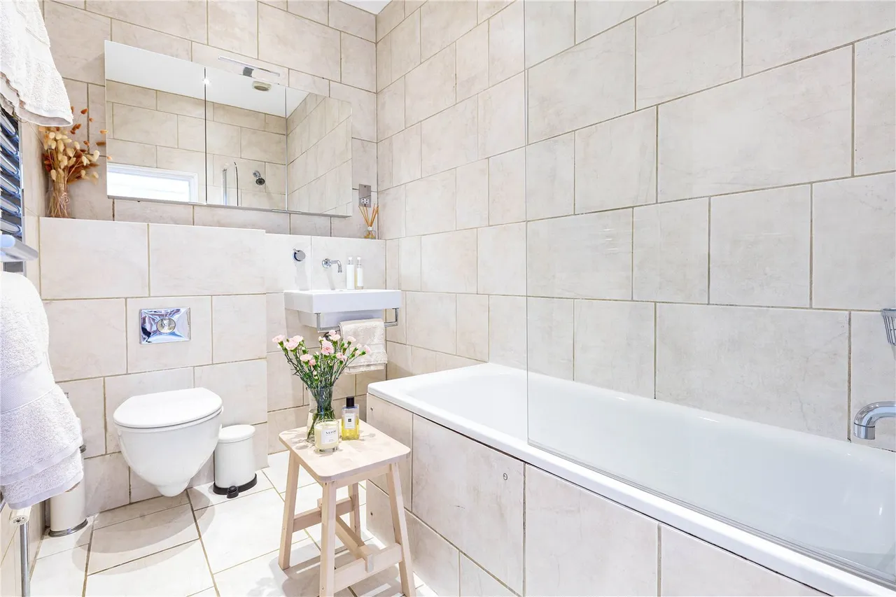 Ravenswood Road, London, SW12, photo 5