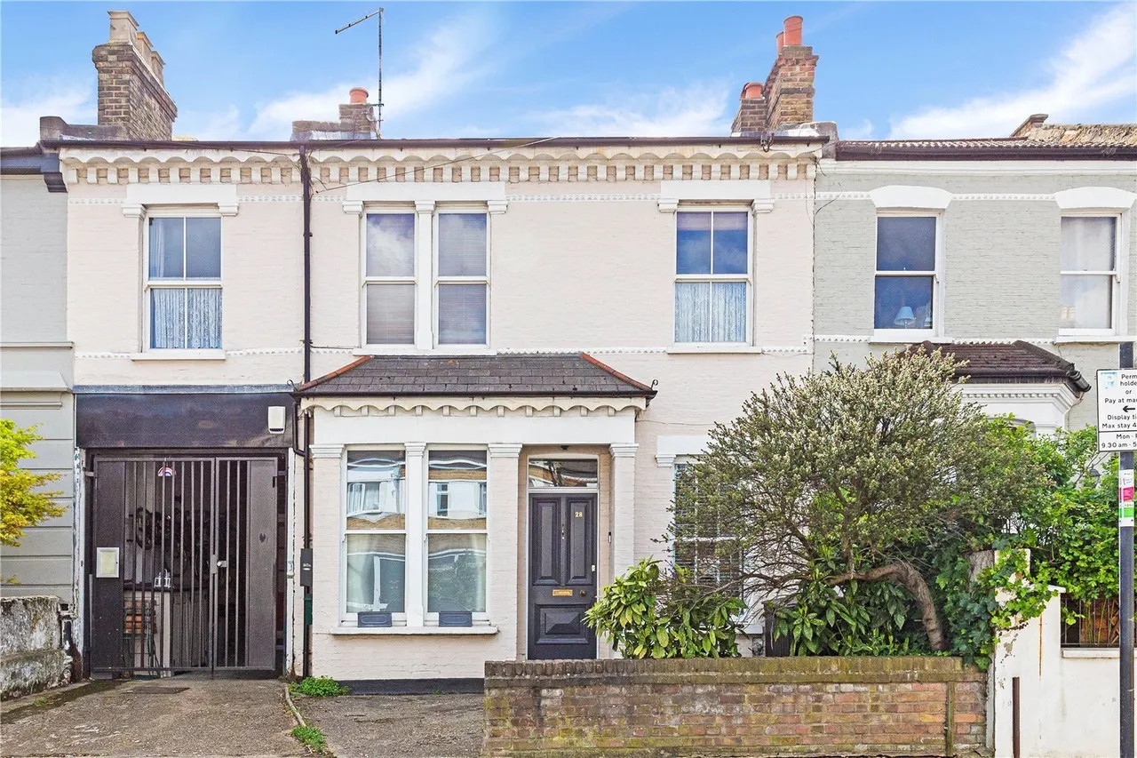 Ravenswood Road, London, SW12, photo 9