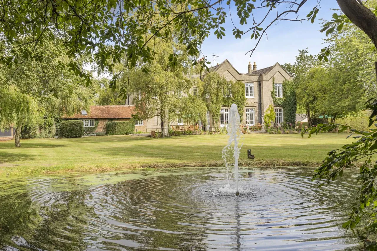 Little Canfield, Essex, CM6 1TD, photo 2