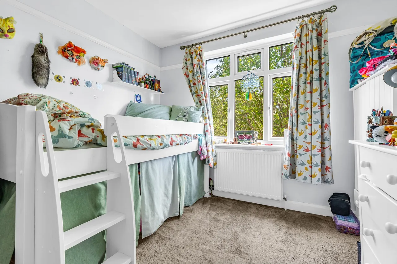 Watton Road, Ware, SG12, photo 14