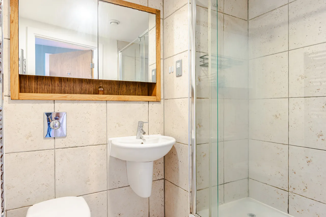 Armouries Way, Leeds, LS10, photo 12