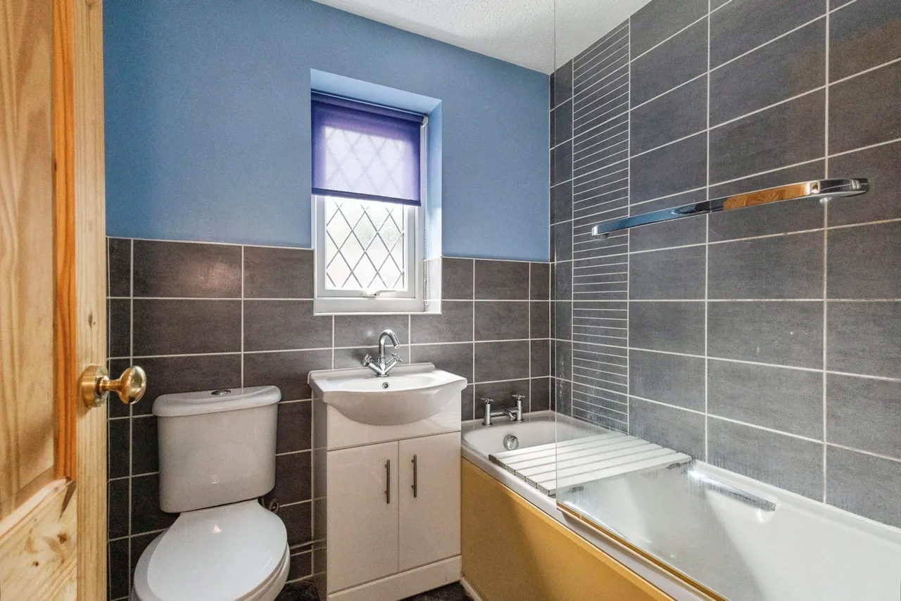 Churchfields, Audenshaw, Manchester, Greater Manchester, M34, photo 14