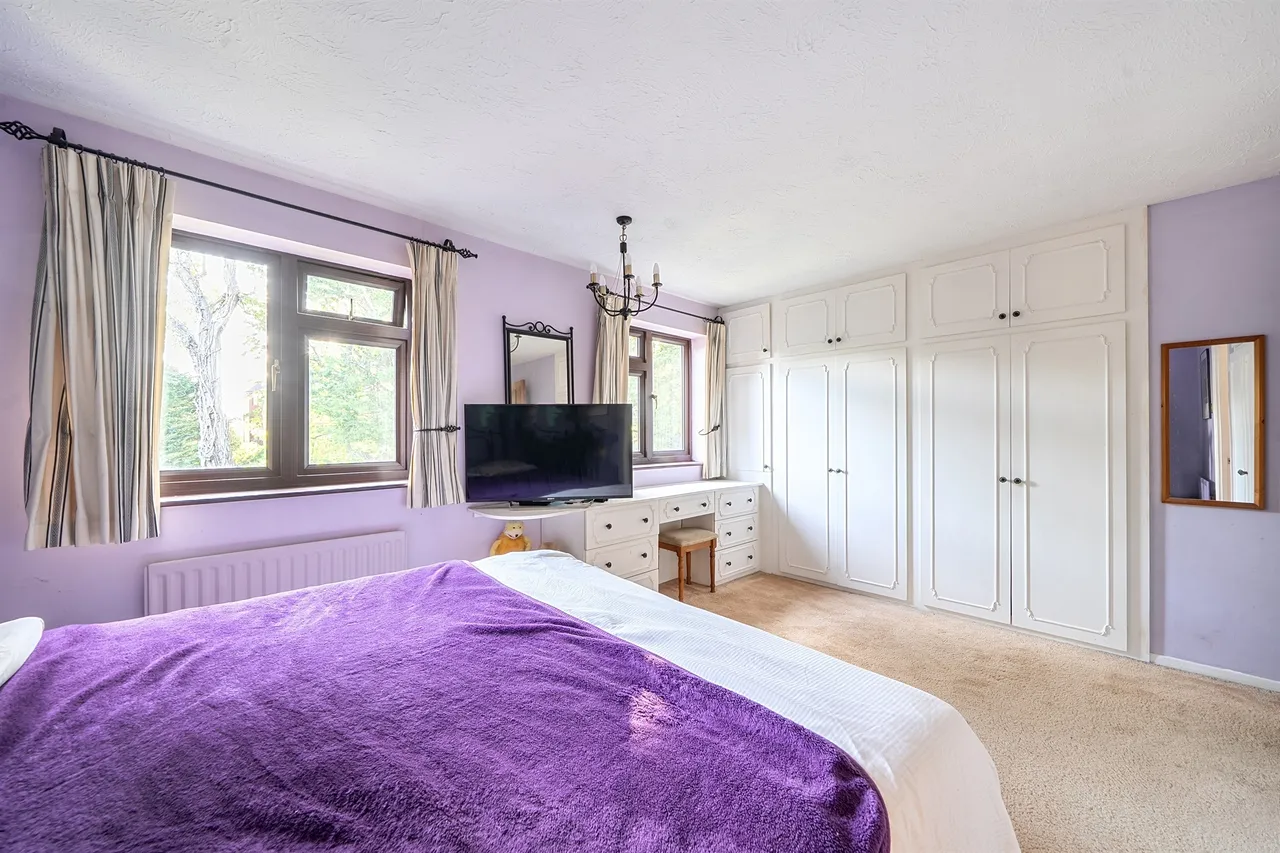 Canford Close, Enfield, EN2, photo 11