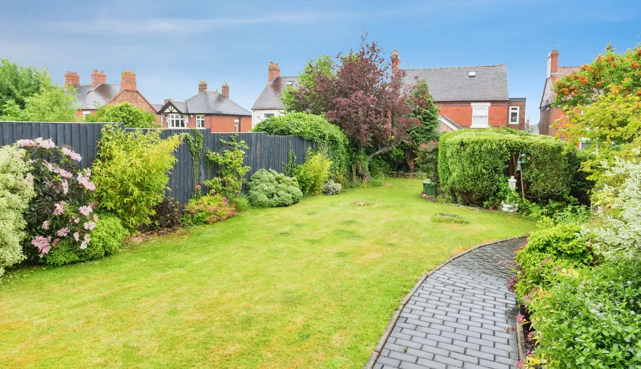 School Street, Telford, TF2, photo 14