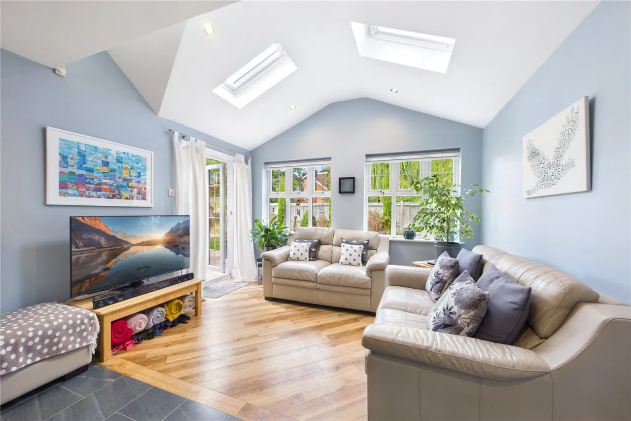 Tyler Drive, Arborfield, RG2, photo 3