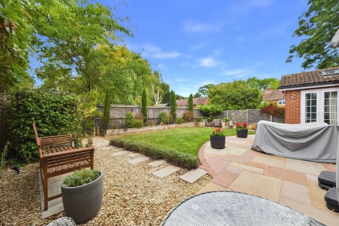 Tyler Drive, Arborfield, RG2, photo 21