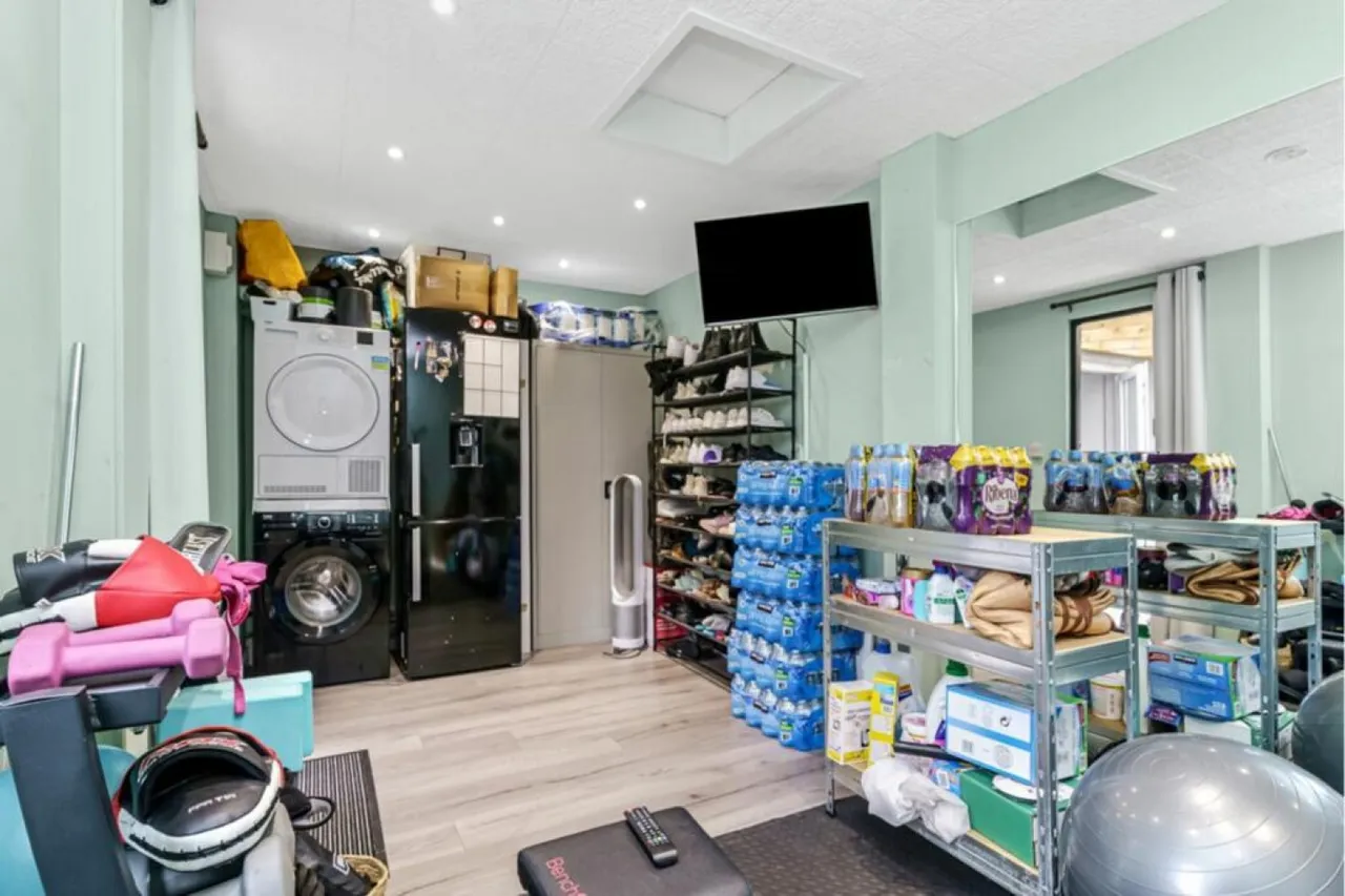 Abbey Close, Hayes, UB3, photo 17