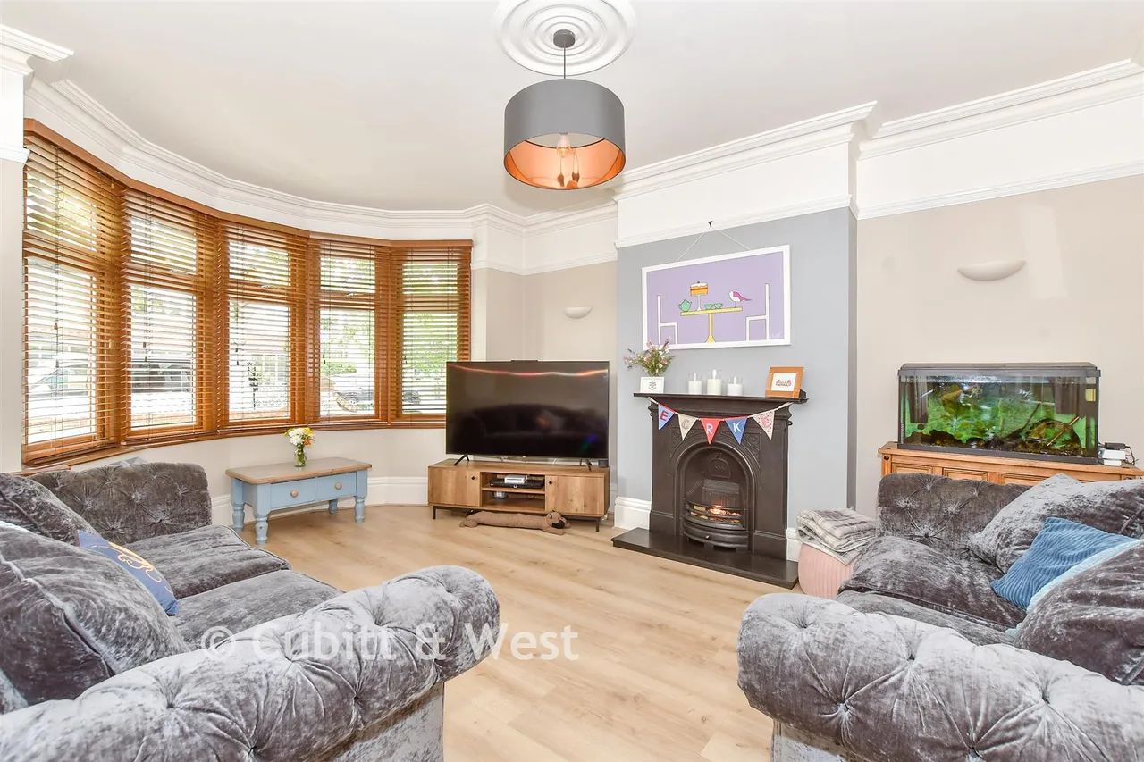 Kirby Road, Portsmouth, PO2, photo 2