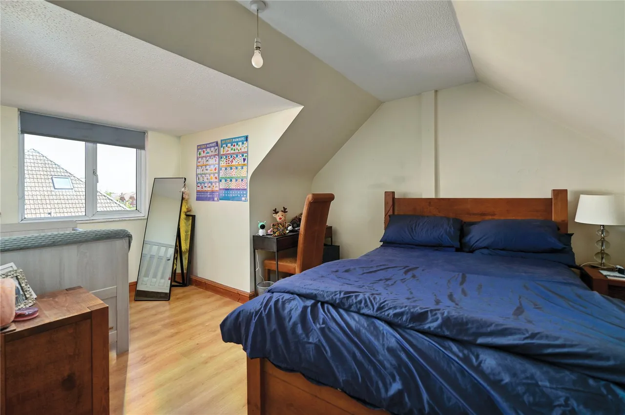 Feltham Road, Ashford, TW15, photo 4