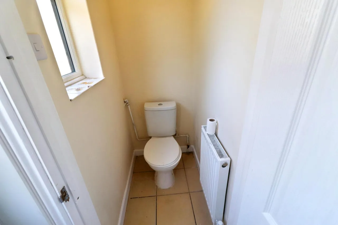 Johnson Avenue, Spalding, PE11, photo 11