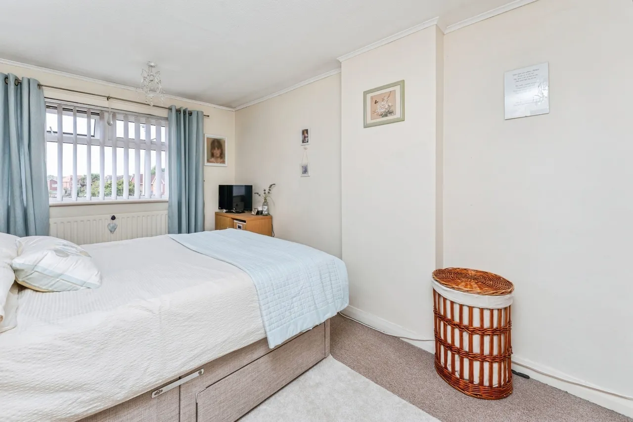 Starbeck Drive, Little Sutton, CH66, photo 12
