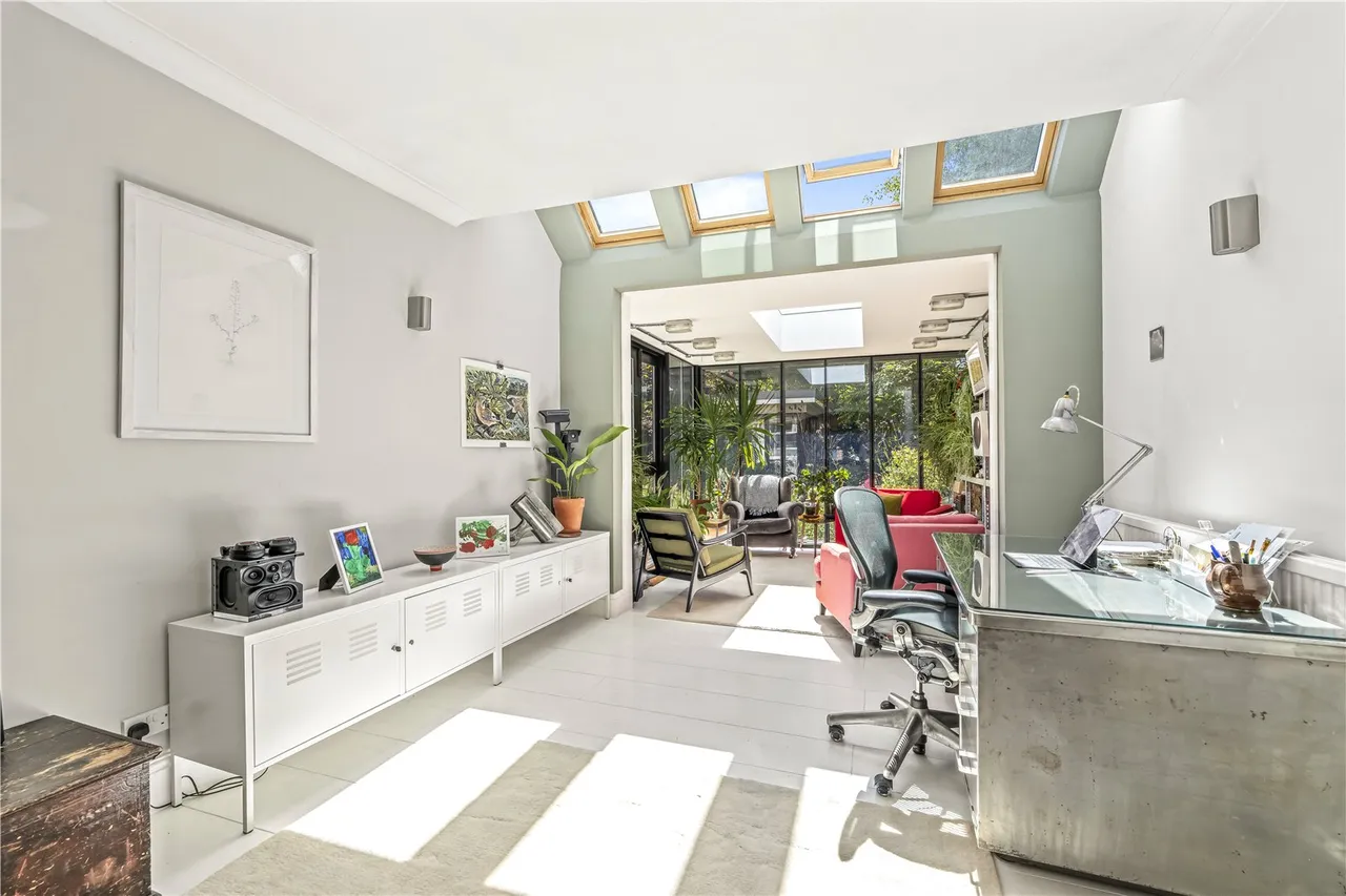 Sunnyside Road, Teddington, TW11 0RP, photo 4