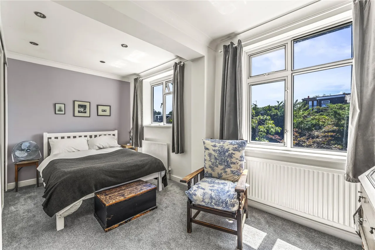 Sunnyside Road, Teddington, TW11 0RP, photo 9