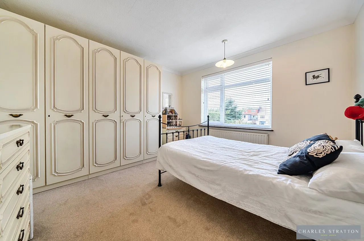 Pettits Boulevard, Romford, RM1, photo 19