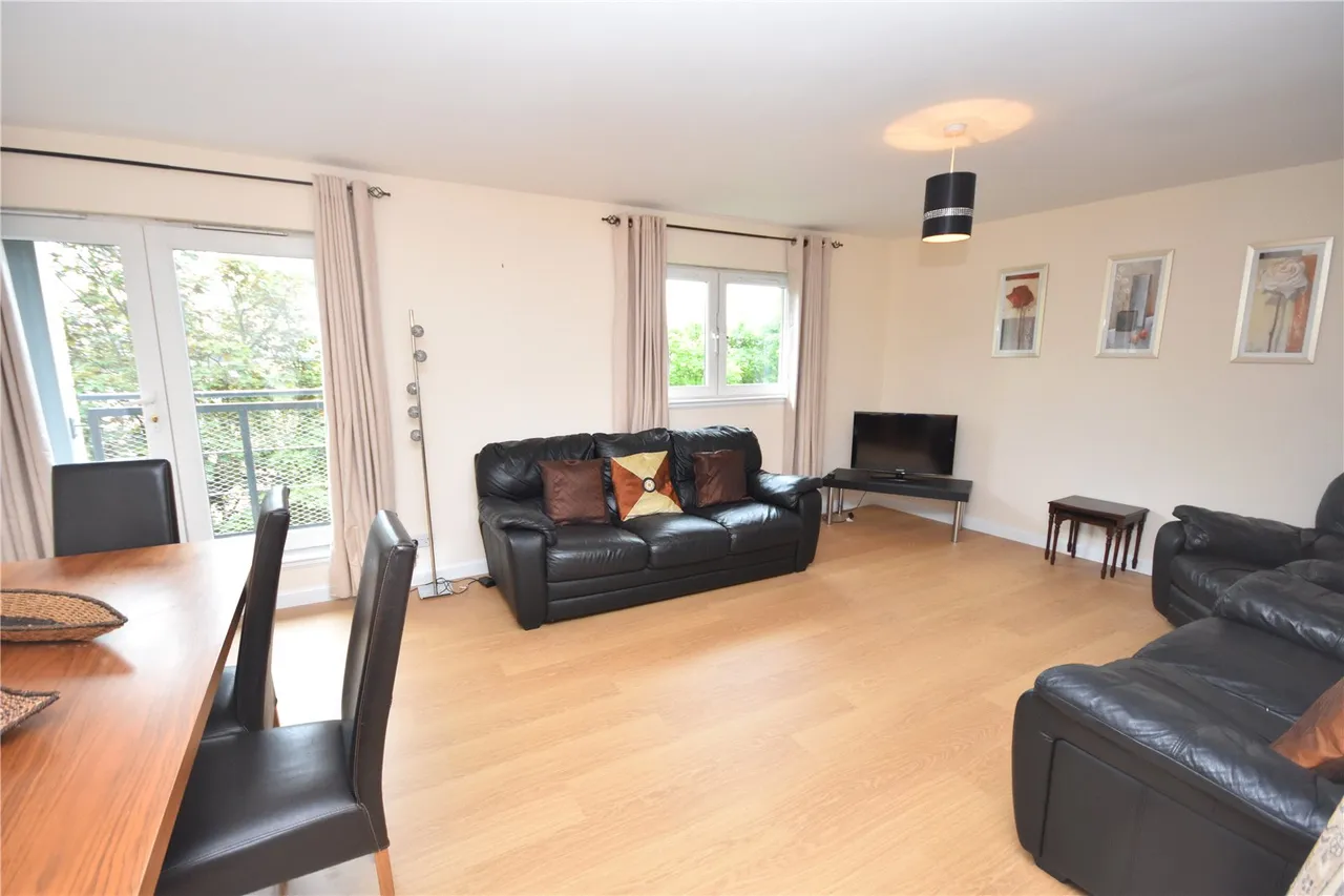 4 bed flat to rent, Links Road, Aberdeen, AB24