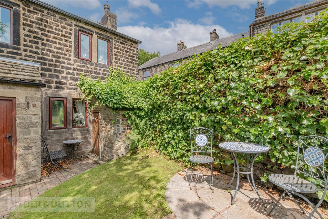 Harrop Green, Diggle, OL3, photo 22