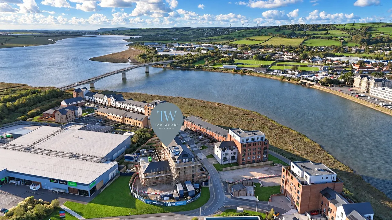 Taw Wharf, Sticklepath, EX31, photo 9