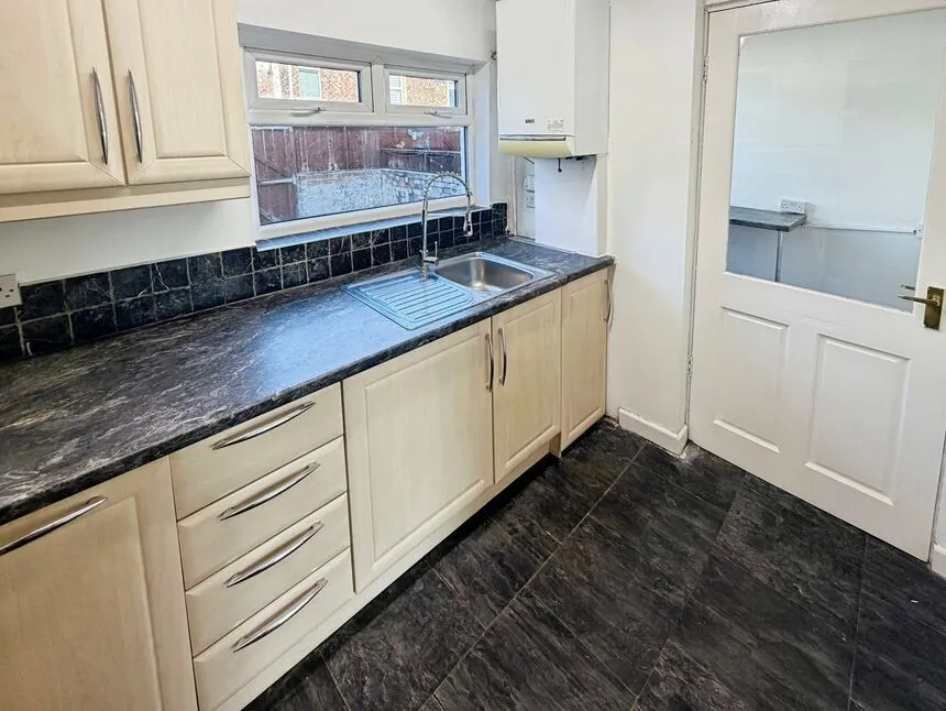 Vincent Terrace, Stanley, DH9, photo 4