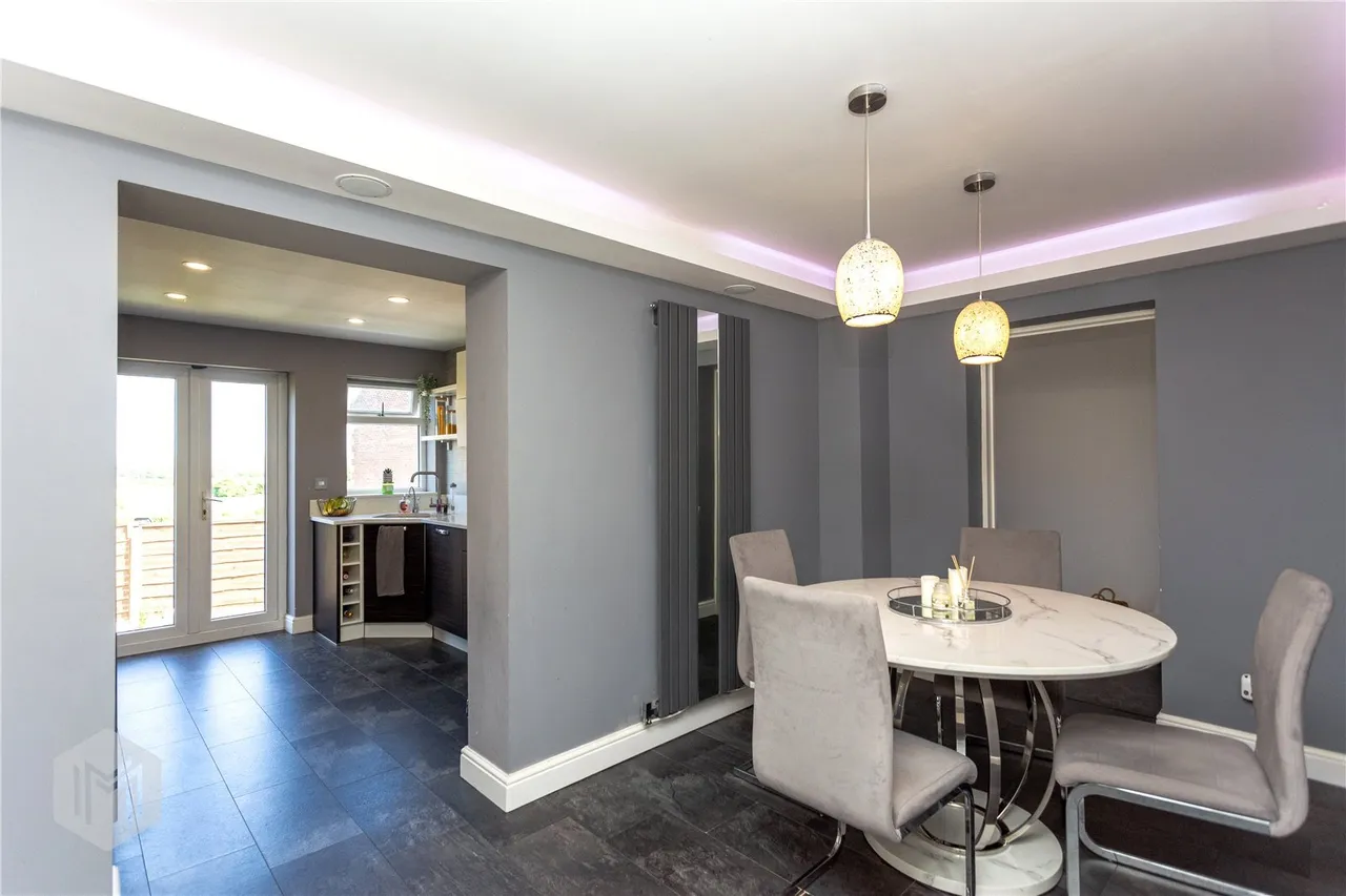 Upton Way, Walshaw, Bury, BL8 3BT, photo 10