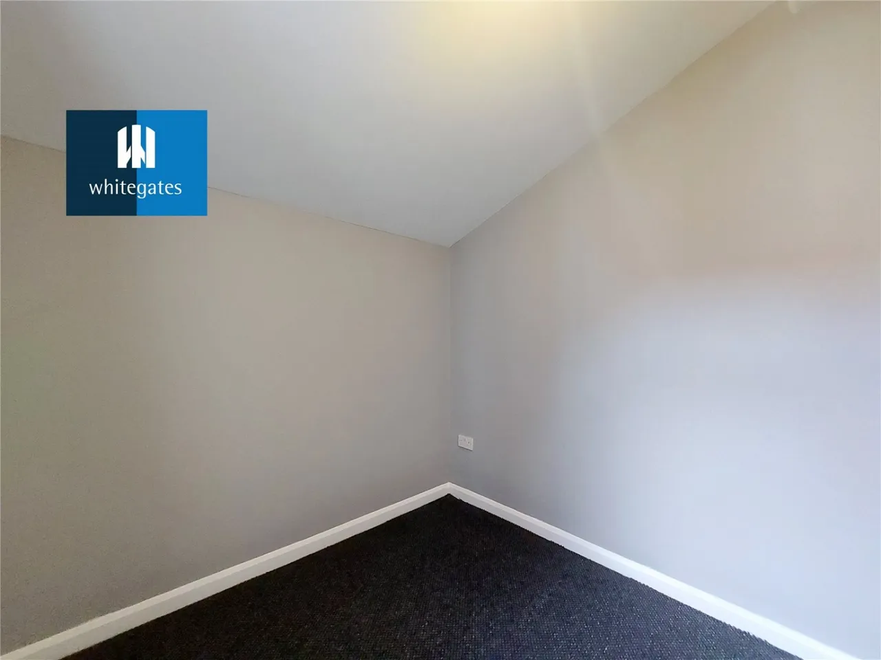 Pontefract Road, Purston, WF7, photo 7