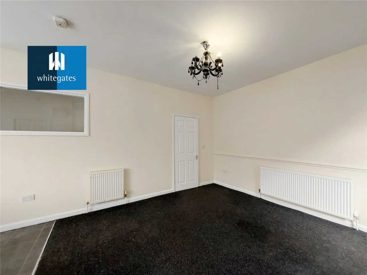 Pontefract Road, Purston, WF7, photo 3
