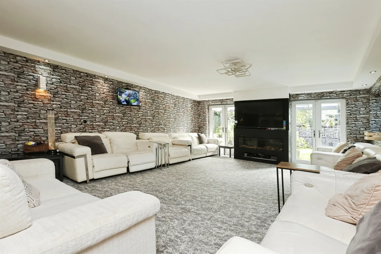 Hollyhurst Grove, Birmingham, B26, photo 6