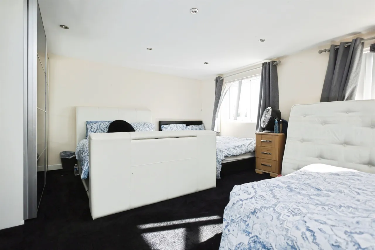 Hollyhurst Grove, Birmingham, B26, photo 17